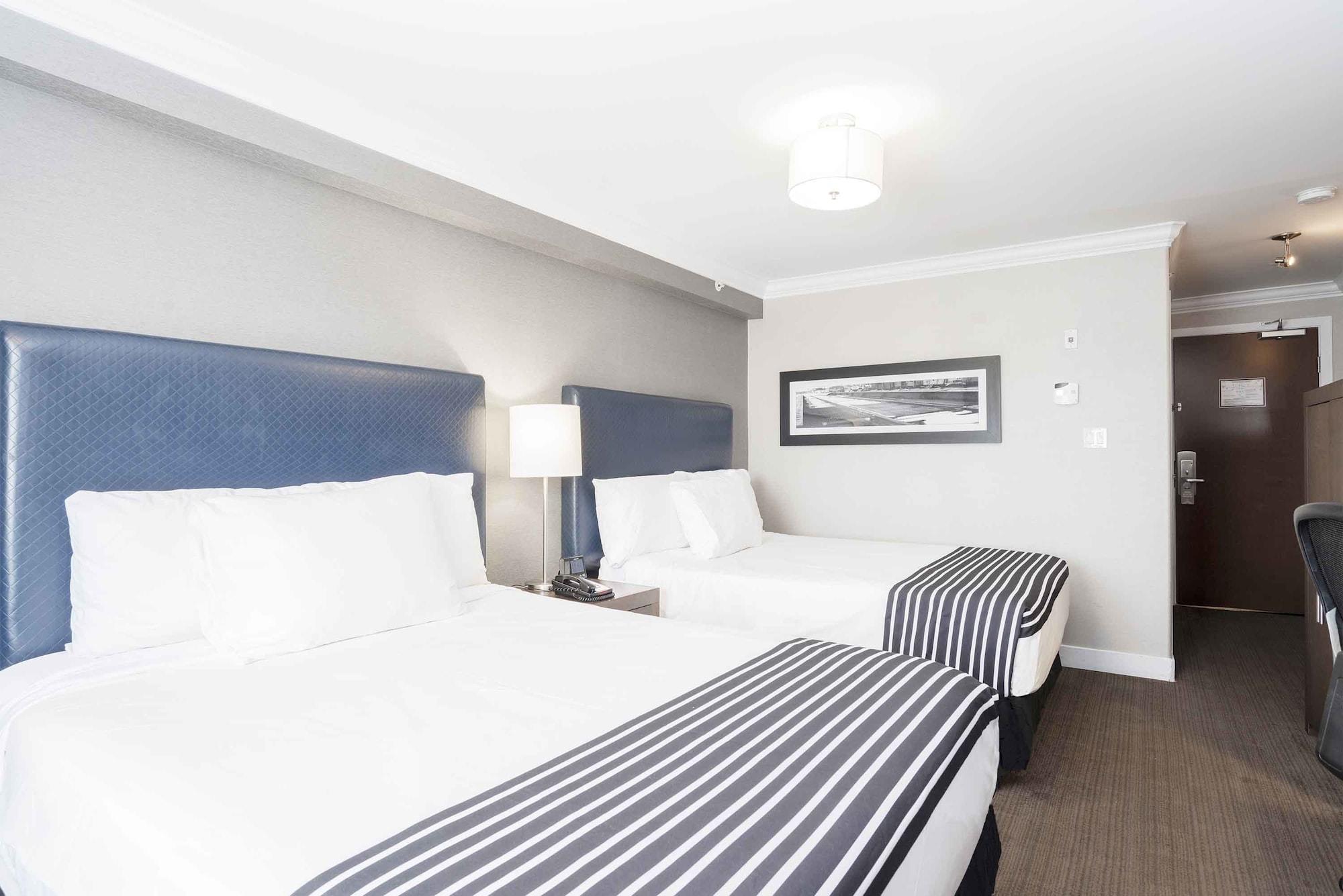 Sandman Signature Prince George Hotel Экстерьер фото
